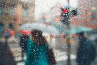 Milovníci grilování asi tento týden ostrouhají. Letní teploty v Česku podle meteoroložky končí