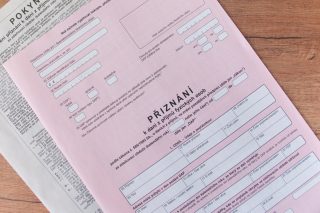 Kvíz: Myslíte si, že daně řešíte správně? Tyto nejčastější chyby stojí lidi tisíce korun ročně