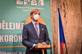 Mutace delta se nevyhne téměř nikomu. Starší neočkovaní lidé by se měli připravit na hospitalizaci, říká ředitel nemocnice
