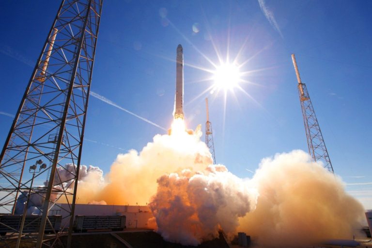 Severní Korea opět středem pozornosti. Do Japonského moře odpálila balistickou střelu 1 raketa vypusteni