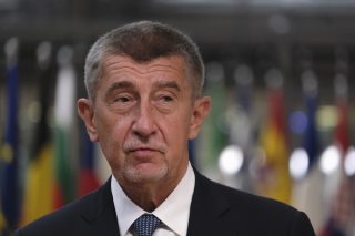 Babiš zůstává největším favoritem na  prezidenta. V průzkumech také výrazně poskočil odborář Středula