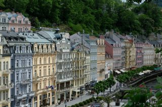 Majetek Putinových lidí může být zpeněžen na obnovu Ukrajiny. Česko hodlá kvůli konfiskaci měnit zákon