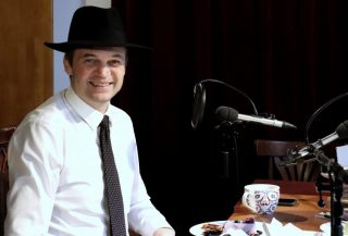 Hygienici už nebudou trasovat většinu populace. Pouze seniory a nezletilé. „Je to stejné, jako když se očkovaní netestovali,“ říká lékař Pollert