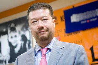 Okamura: Bartoš podvedl občany, kumuluje funkce. Podle politologa Brunclíka záleží na tom, jak předseda Pirátů situaci ustojí