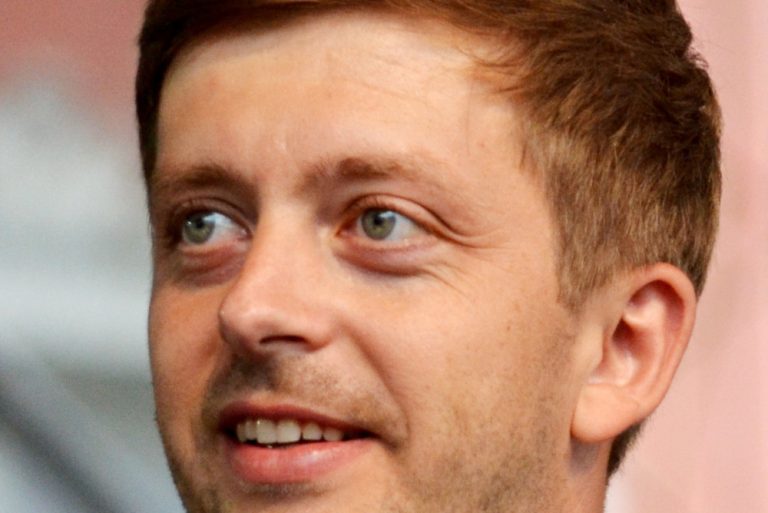 Šéf STAN Rakušan možná porušil zákon. Iniciativa Chcípl PES na něj podala trestní oznámení. Kvůli čemu přesně? 1 vit rakusan