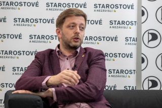 Přehled skandálů hnutí STAN: To, co kritizovali na vládě Andreje Babiše, sami dělají