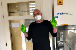 Šinkora plísnil opatření: „Jsou směšná, očkování nefunguje.“ Kampaň Tečka podle něj lhala