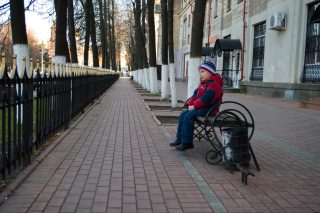 Cizinci končí školy v Česku předčasně. Podle odborníků to pro ně může mít katastrofální důsledky