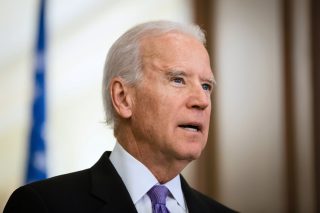 Joe Biden možná v létě navštíví summit v Praze. Podle politologa to může mít pro Česko diplomatický impulz