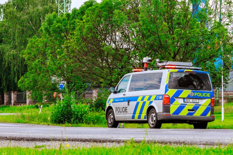 policie auto vuz