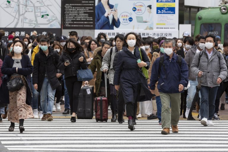 japonsko covid
