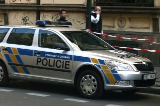 VIDEO: Řidiče s 12 zákazy řízení policisté naháněli jako v akčním filmu. Byl navíc pod vlivem drog