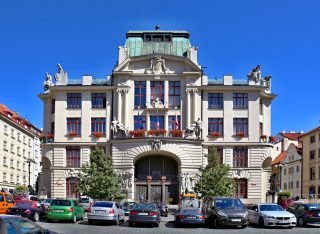 Úředníci pražského magistrátu chtějí město zbavit dalšího dopravního prostředku, který je s ním dlouhá léta spjat