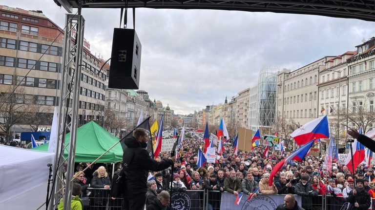 chcipl pes demontrace praha