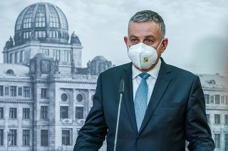 Ministr Sikela: Nevěřte dezinformacím. Úsporný tarif, který měl lidem přinést peníze navíc, údajně vláda zrušila