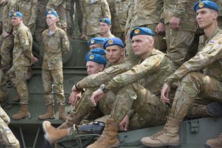 NATO v rámci konfliktu mezi Ruskem a Ukrajinou zvažuje nasazení jednotek na Slovensku. Podle profesora Kříže by měly všechny státy aliance Ukrajinu podpořit