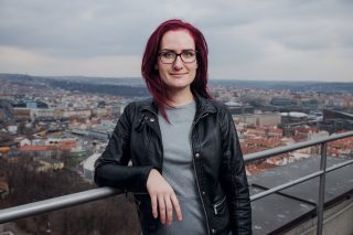 Europoslankyně Gregorová: Vydání Assange do USA znamená jeho smrt. Chce pro něj Nobelovu cenu
