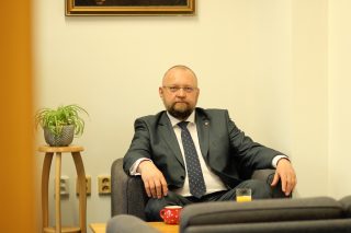 Válka na Ukrajině přináší změnu: Musíme víc investovat do bezpečnosti. Ukrajinci mohou být pro náš stát přínosem, říká místopředseda sněmovny Bartošek