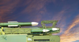 Rusko mělo přiznat, že použilo na Ukrajině termobarické zbraně. Silnější než vakuová bomba je už jen atomovka