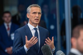 Šéf NATO nastínil scénář toho, co se stane, pokud Putin sáhne po jaderných zbraních