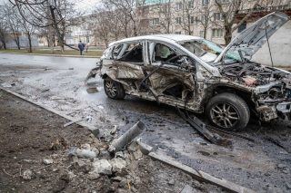 „Váhání USA s dodávkami těžkých zbraní způsobilo zkázu v Mariupolu,“ zaznělo od ukrajinské poslankyně