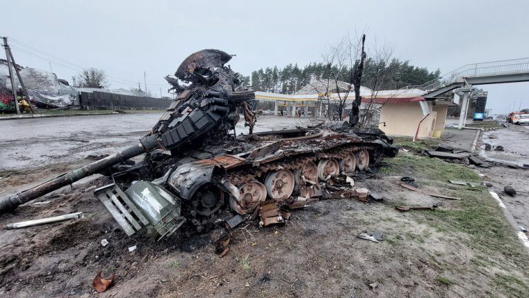kyjev zniceny tank