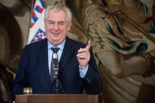 Zeman: Ukázalo se, že Rusové jsou blázni. Podle něj je Česko na problémy s dodávkami plynu připraveno jen částečně