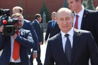 Sankce na Rusko zdaleka nefungují tak, jak si Západ myslí. Putin je totiž hravě obchází