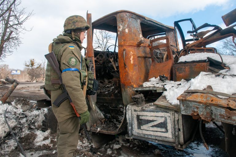 Šéf britské armády zhodnotil ruské ztráty. Podle něj už Rusko válku na Ukrajině prohrálo 1 valka ukrajina vojak tank