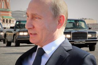 Nekonečné spekulace o Putinově zdraví. Odhadovaných diagnóz je mnoho, oficiální zpráva žádná