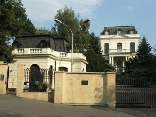 Ruský velvyslanec v Česku musel na kobereček. Důvodem je nerespektování zákonů