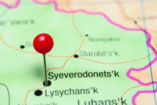 Severodoněck a Lysyčansk jsou mrtvá města, prohlásil prezident Zelenskyj