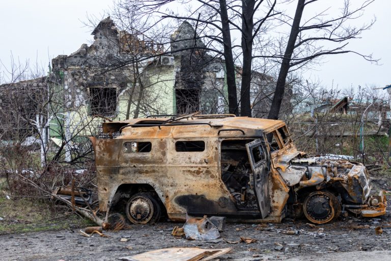 Podle velvyslance ČR při na NATO Landovského potrvá válka na Ukrajině ještě dlouho. Výsledek konfliktu prý ovlivní i západní podpora 1 valka ukrajina ohorele auto