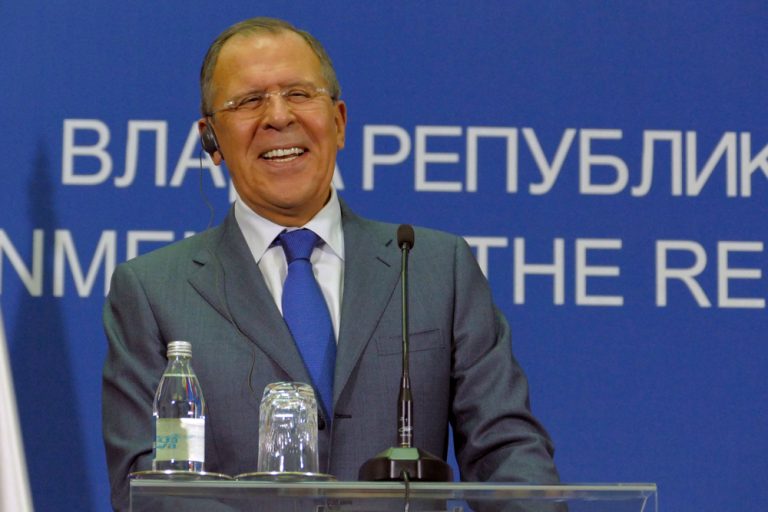 První jednání Američanů a Rusů od začátku války na Ukrajině. Vzduchem létaly výhružky 1 sergej lavrov rusko