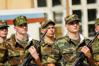 Další oběti války? Putinova armáda nezabíjí jen nevinné lidi