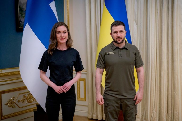 Finská premiérka na videu na sociálních sítích předvádí erotický tanec. Není to její první podobný incident 1 sanna marin