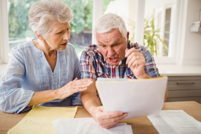 Spoříte si na důchod? Možná vás čeká nepříjemné překvapení 1 seniori penize sporeni