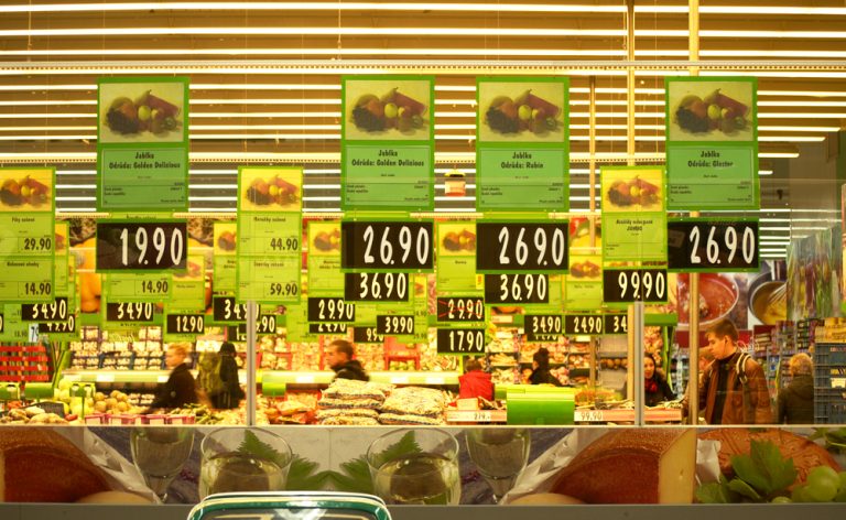 potraviny supermarket