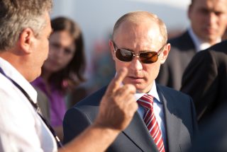 Pokud bude chtít Rusko začít jadernou válku, potřebuje Putin přístup ke dvěma ze tří ruských atomových kufříků