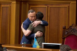 Vytvoří Ukrajina a Polsko už brzy jeden stát? Obě země s tím souhlasí. Spojenectví by přineslo řadu vážných problémů