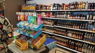 Konec slev v obchodech: Ministr Fialovy vlády chce lidem v celé republice prodávat potraviny za plnou cenu