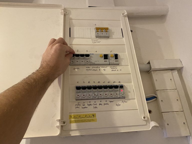 elektrina a zalohy