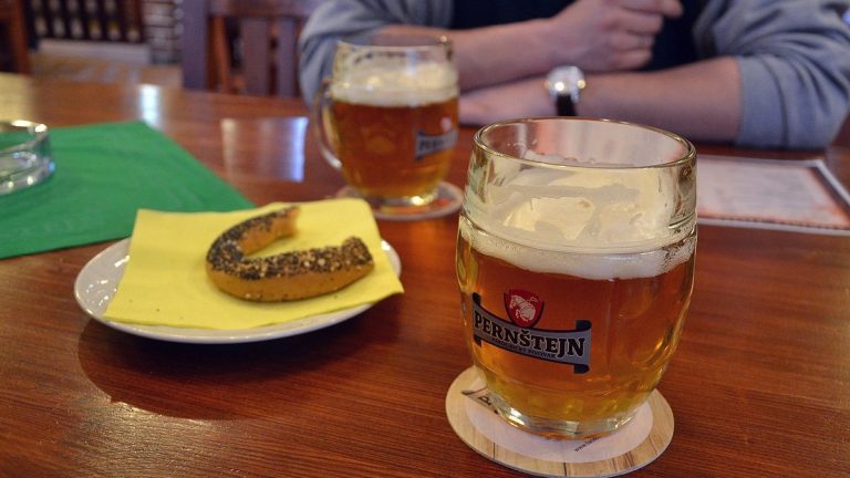 pivo cesko hospoda