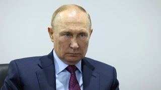 Po lékařské prohlídce Putina je vše jasné. Jeho okolí o něj začíná mít vážný strach