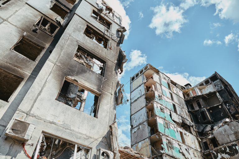 Válka může postoupit i dál do Evropy. Český generál vysvětlil, co by to znamenalo pro NATO i samotné Česko 1 ukrajina valka utok raketa