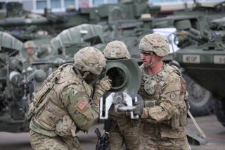 NATO se už od Ruska nenechá zastrašovat. Můžeme vás všechny zlikvidovat, varoval bývalý šéf CIA