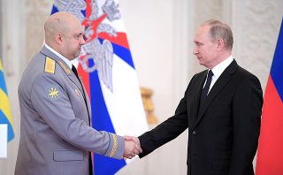 Putinova tajná „zbraň“: Svou důvěru vkládá do nechvalně známého generála, který má změnit průběh války