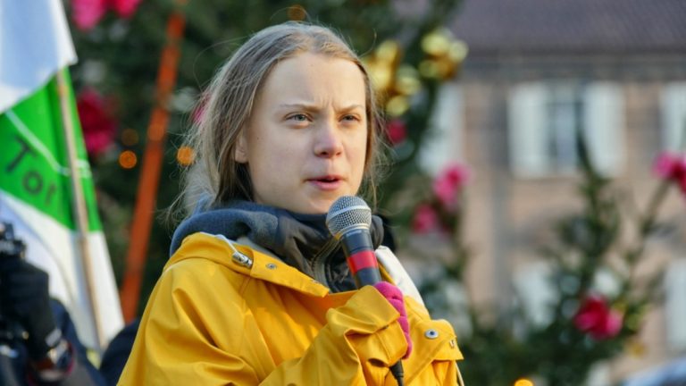 Konec Grety? Rozhodla se předat štafetu zkušenějším. V rozhovoru odkryla, kdo její megafon převezme 1 greta thunberg