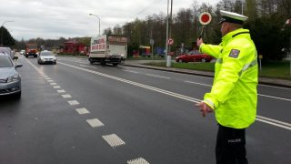 Pokuta 1725 Kč za nedodržení nové dopravní značky. Víte, co značí? Pokud ne, policie se s vámi mazat nebude