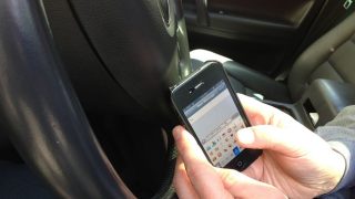 SMS zpráva, která vám vyluxuje bankovní účet. Přišla i vám? Možná lítáte v pěkném maléru